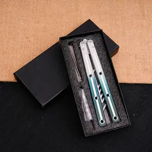 Stress Relief Hand Flip Toy, Boxed Gift for Friends, Relaxing Fidget Spinner, Perfect Stress Reliever, Fun and Interactive