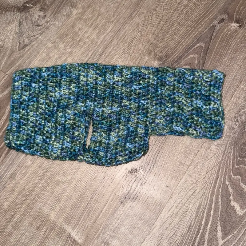 Custom dog/cat sweater give me a color and circumstance of pets neck and I will produce a beautiful sweater