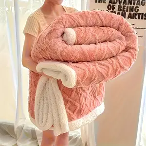 Double-Sided Taffeta Blanket Perfect for All Seasons, Soft Against The Skin And Gentle on The Skin, Ideal As A Sleep Blanket Or for Use with Air Conditioning. Machine Washable, It Makes The Perfect Gift for Holidays Or Home Decor. Colors Are Random