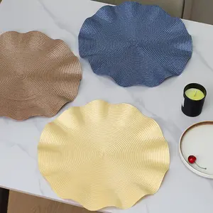 10 Pack 14.5 Inch Woven PP Placemats Set, Scalloped Leaf Design Heat Resistant Non-Slip Table Mats for Dining Table Kitchen Home Decor Coasters Tableware