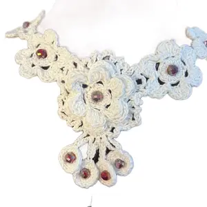 Handmade crochet necklace with embedded beads - Daily wear