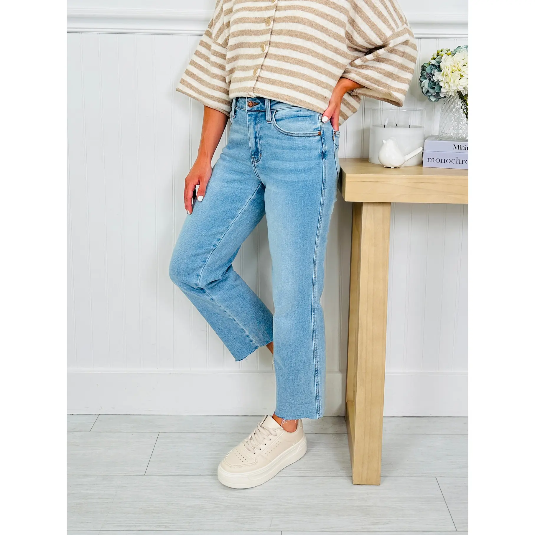 Judy Blue Feel Good Fit Ankle Straight Jeans
