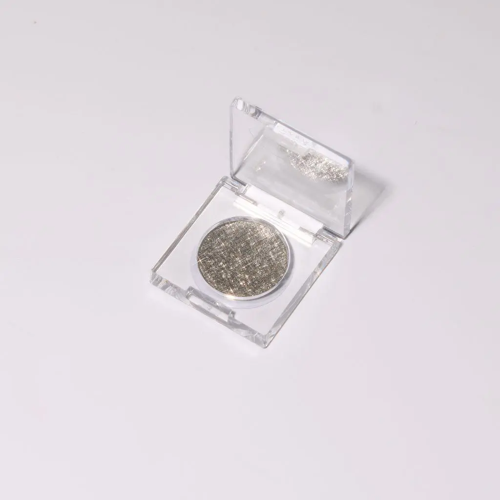 KISSES - SINGLE PRESSED EYESHADOW KISSES - SINGLE PRESSED EYESHADOW