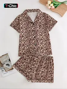 Two-Piece Set Women's Leopard Print Lapel Neck Button Front Pajama, Casual Comfy Short Sleeve Top & Shorts PJ Set, Ladies Sleepwear & Loungewear for All Seasons Pyjamas, Leopard Print Pajamas
