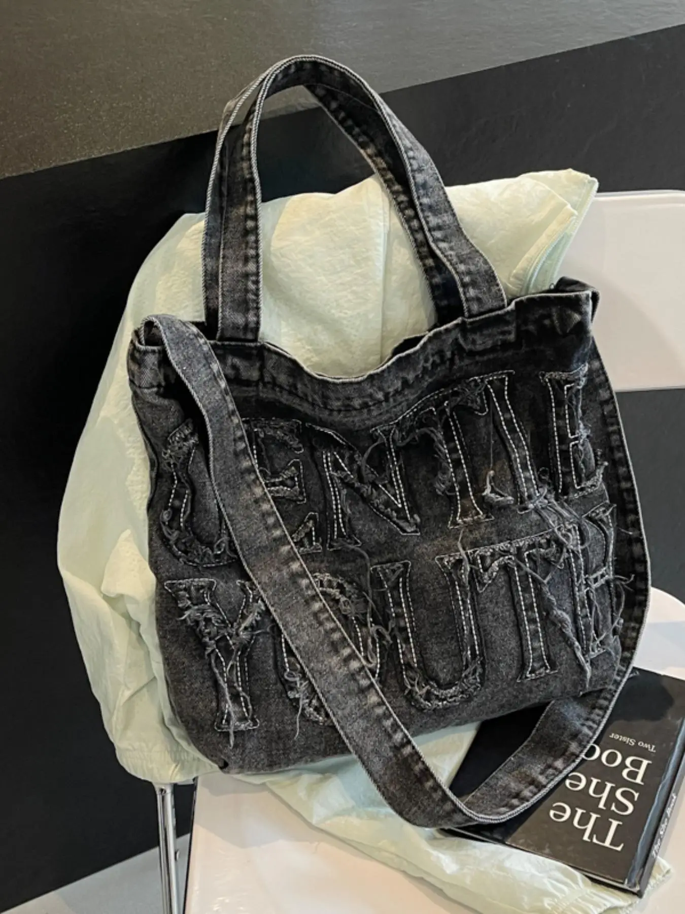 Fashionable Letter Patched Design Tote Bag, Casual Large Capacity Shoulder Bag for Women, Trendy All-match Bag for Daily Use, Work Commuting