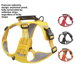 Dog leash harness, made of reflective Oxford fabric, anti-pull pet harness, suitable for large dogs, vest-style design