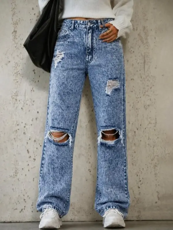 Women's Ripped Distressed Denim Jeans - Casual Womenswear with Comfortable, Stylish Fit - Perfect for Everyday Wear