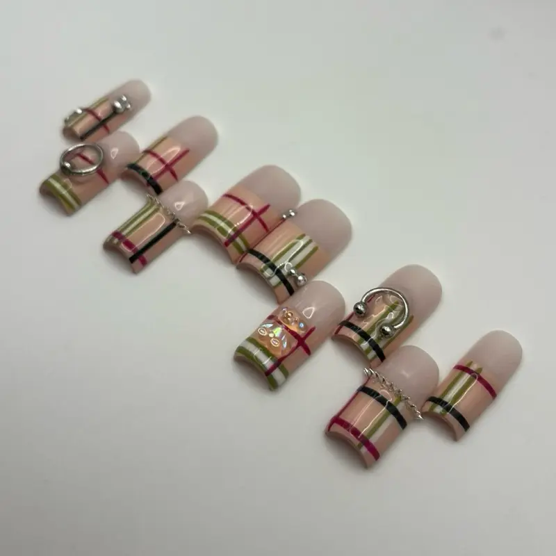 Plaid & Piercings press on nails