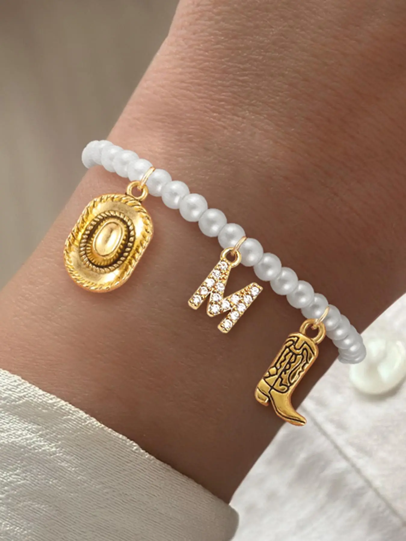 Faux Pearl Decorated Initial Bracelet, Western Cowboy Boots Hat Design Bracelet for Women, Elegant Fashion Chic Accessories for Daily Wear