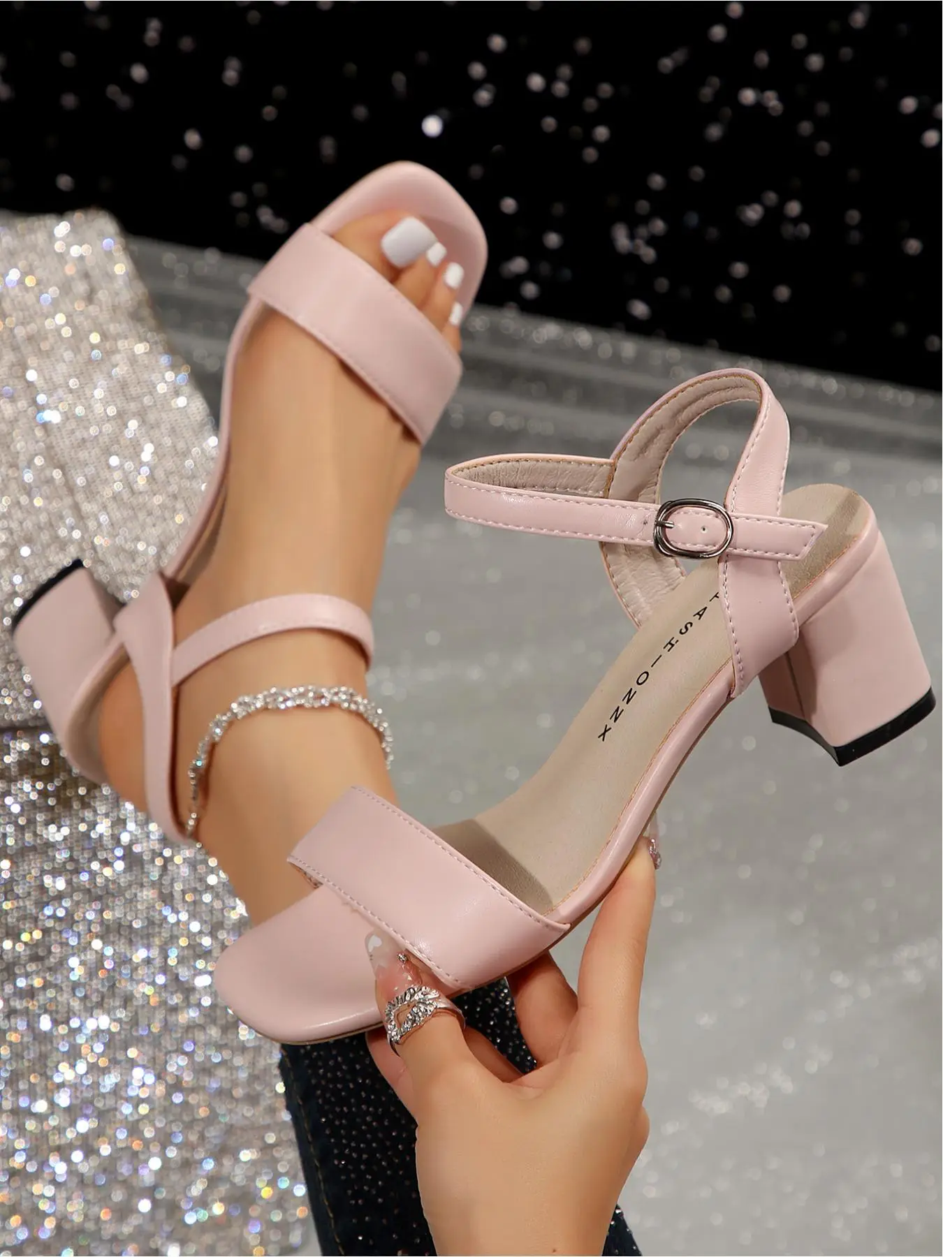 Women's Fashionable Solid Color Ankle Strap High Heel Sandals, Elegant Square Toe Sandals for Summer, Strappy Heels, Lightweight Breathable Comfortabl