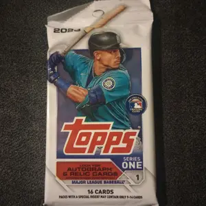 Chase the Ace - 2023 Topps Series 1 Baseball Retail Pack