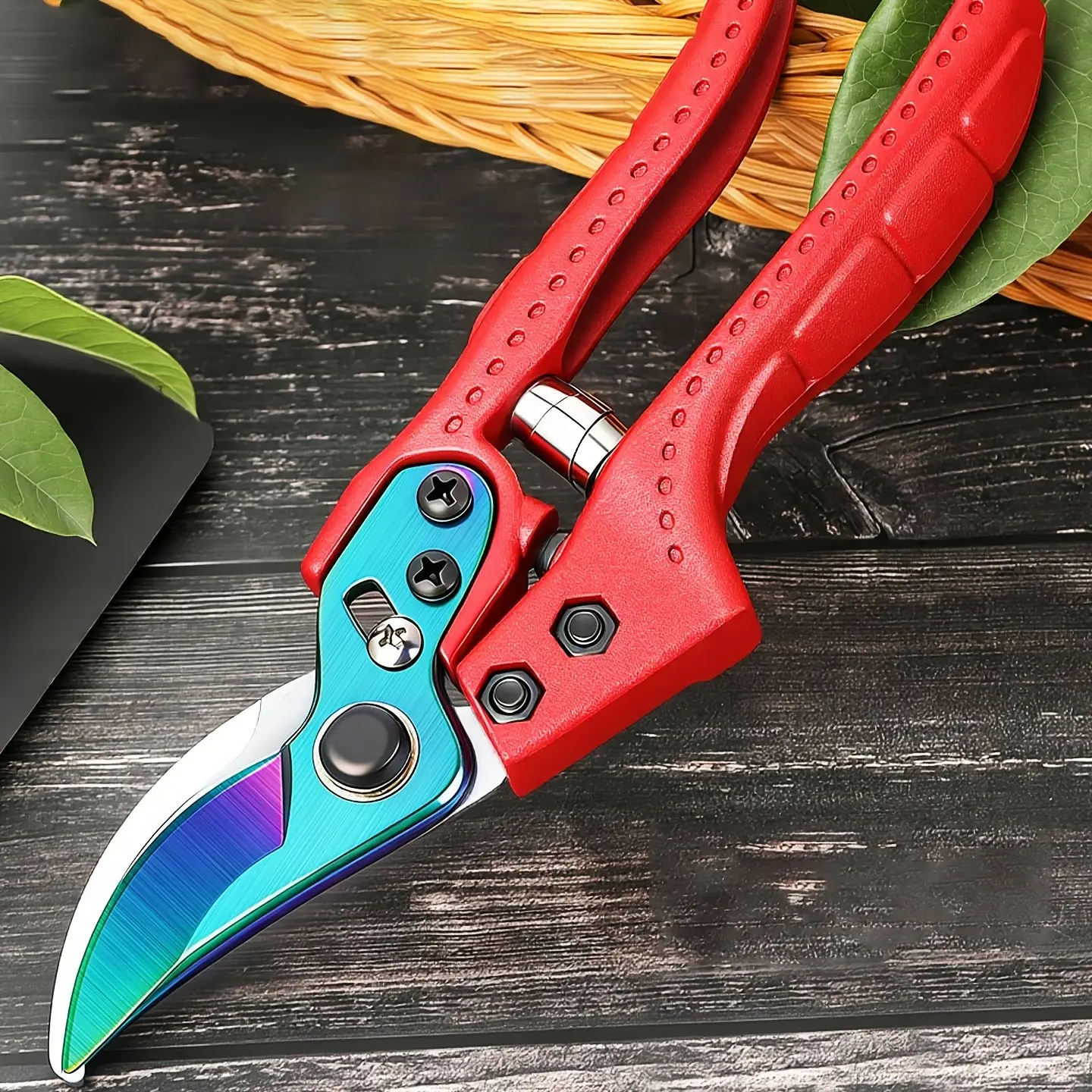 1Pc Rainbow Pruning Shears, Titanium Coated Garden Hand Pruners with Comfort Grip for Tree Trimming, Garden Tools, Pruners For Gardening