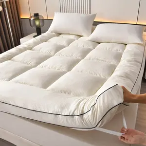 Luxury Comfortable 10cm Thick Striped Pillow Top Mattress Protector, 1200gsm Soft Cooling Layer, Breathable Design for Healthy Sleep, Breathable Mattress Pad, Breathable Topper