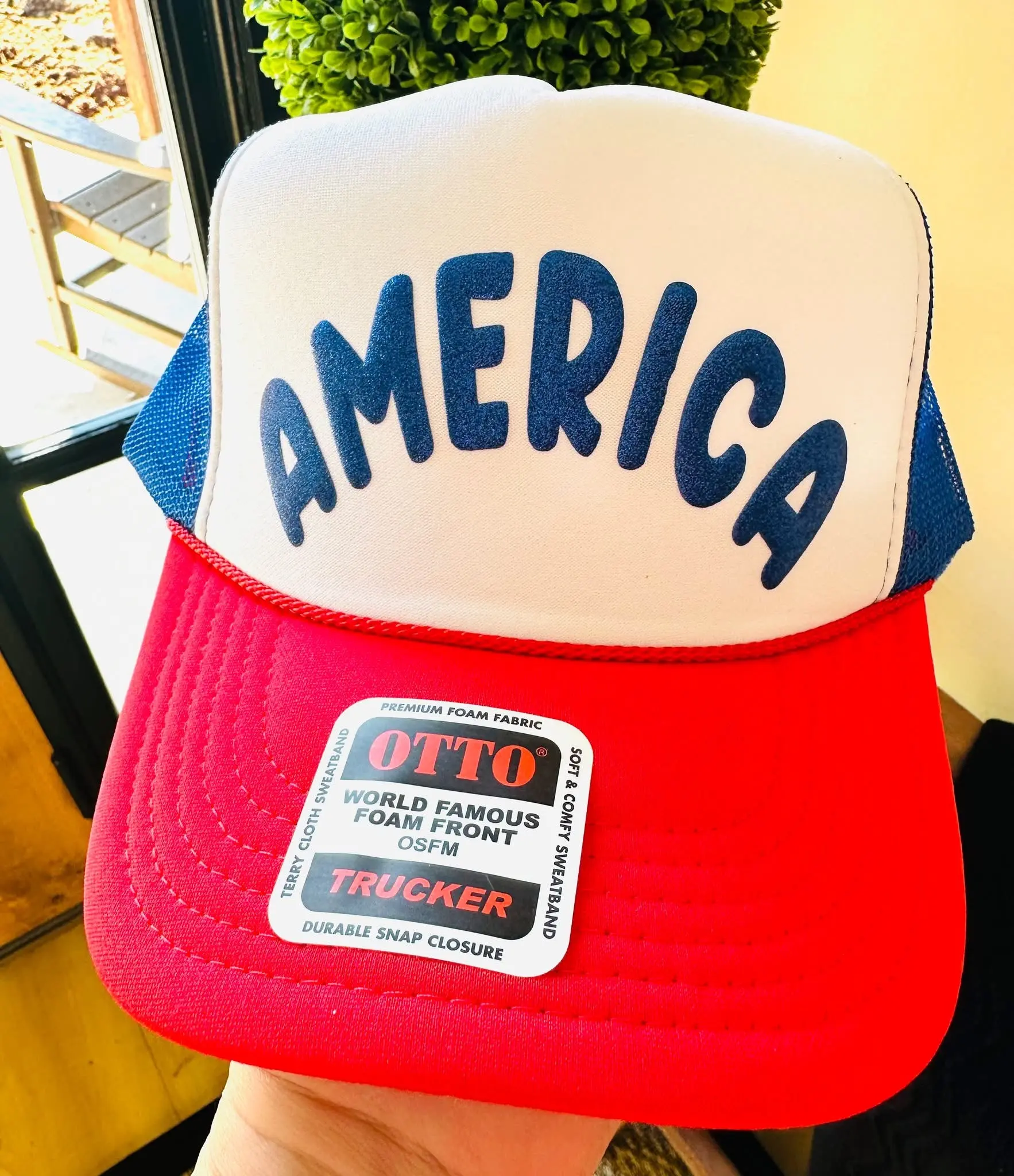 America Royal Glitter Puff Trucker Hat