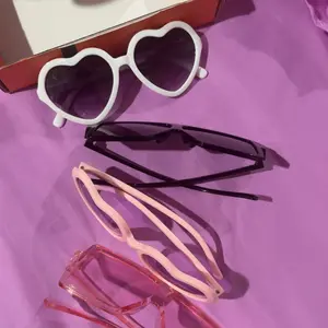 Cute Heart Frame Girly Glasses for Kids Aged 4-8 Years Old, Lightweight Durable Fashion Eyewear for Daily Use, Party & Stylish Accessories