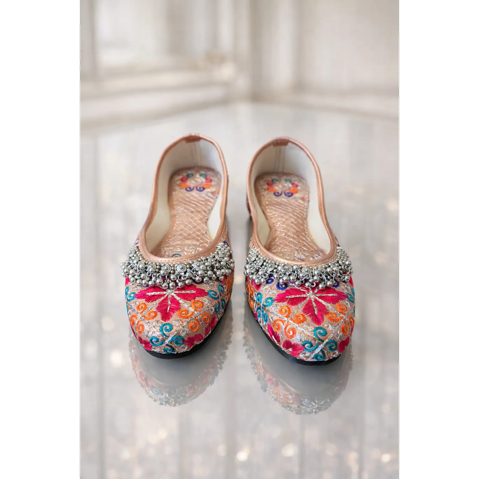 Women's Traditional Indian Punjabi Jutti Ethnic Flats - Elegant Peach Floral, Minimalist Round Toe Closed Toe, Comfortable Fabric Footwear with Ghungroo Bells for Everyday Wear