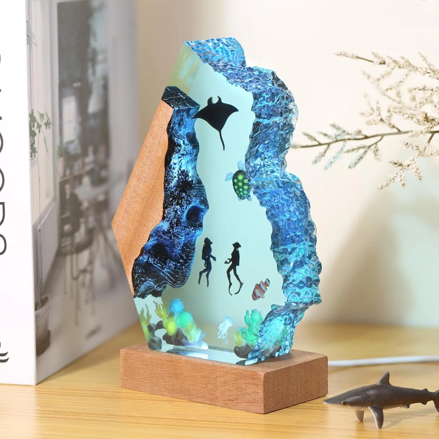 Handcrafted Resin Ocean LED Lamp with Wooden Base - Scuba Diving Themed Decorative Lighting, Ambient Glow LED Lights, Thoughtful Gift for Adults (Bedroom Decor, Housewarming/Birthday Occasions), Birthday Gifts