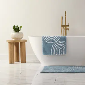 100% Cotton Linear Geo Patterned Bath Mat