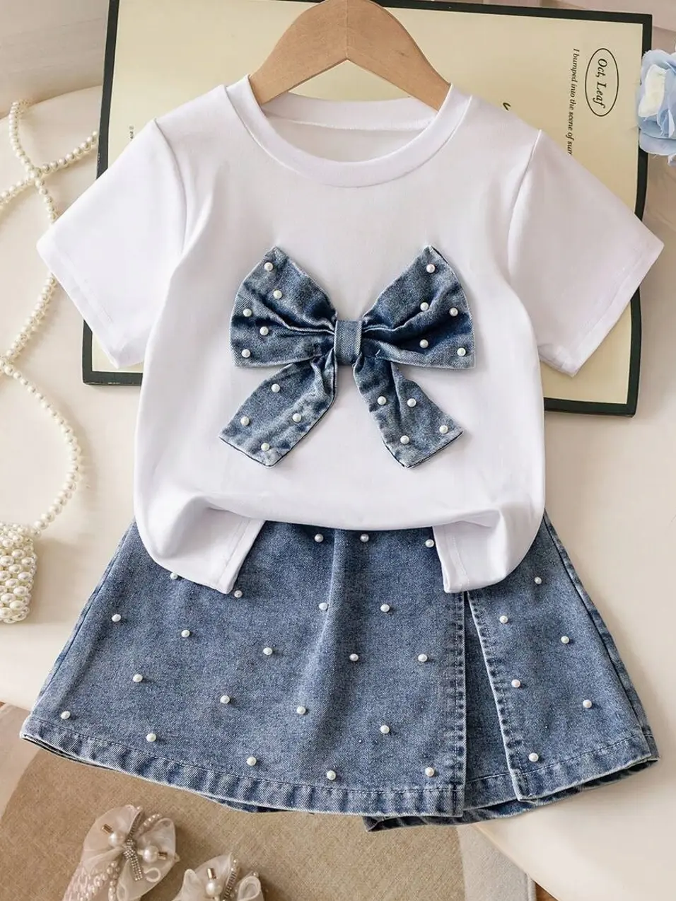 Girls Denim Shorts Set, Denim Beaded Bow Decor Simple Round Neck Short Sleeve T-Shirt, Denim Beaded Shorts With Patchwork Skirt Hem, Casual Kids Outfit