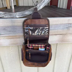 STS Ranch Tucson Leather Men's Hanging Shave Kit Travel Toiletry Organizer with Hook