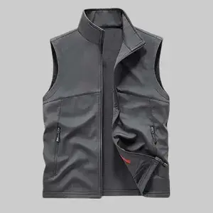 Men’s softshell lightweight vest — windproof, breathable sleeveless jacket with safety zippered pockets; suitable for outdoor activities, commuting, and hiking across multiple scenarios.