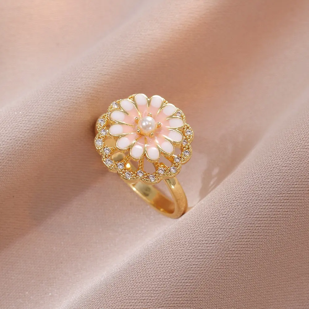 J0144 Flower Ring