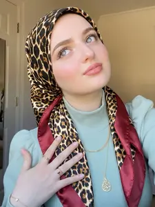 Women's Casual Hijab Tube Hat, All-Over Print Elastic Head Covering, Chemotherapy Sleep Cap, Daily Wear Abaya Accessory, Leopard Print Scarf