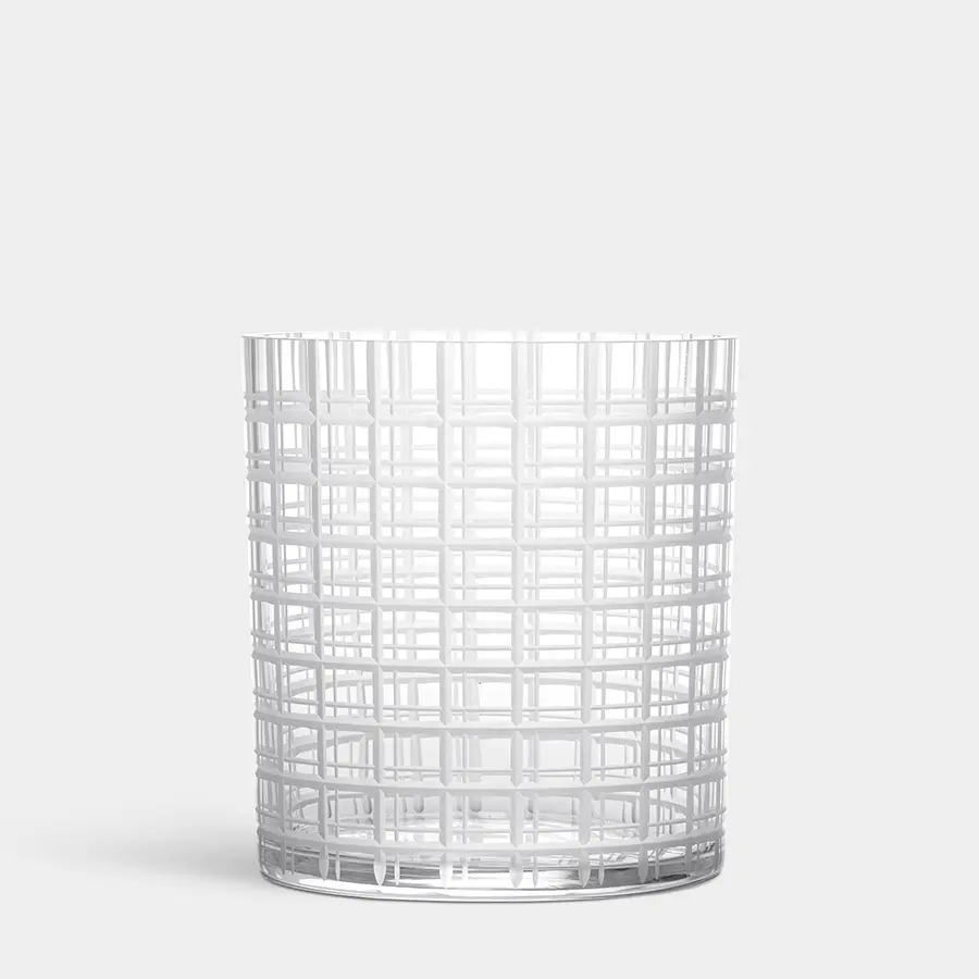 Cut In Number Checkered Vase Low
