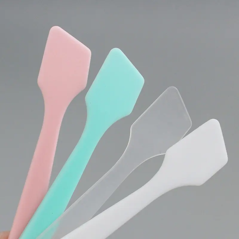 3pcs Mask Stick, Stirring Brush, Scraper, Scoop, Small Spatula for Cosmetics - Makeup Spatula - Multipurpose Mini Applicator for Mixing Cream, Skincare, or Scraping Jars