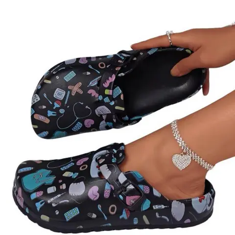 Women's Fashion Cartoon Print Hollow Out Shoes Eva Summer Non-Slip Work Shoes Lightweight Flat Soft Sole Adjustable Buckle Slip-On Beach Garden Fall Fashionable Soft Slippers