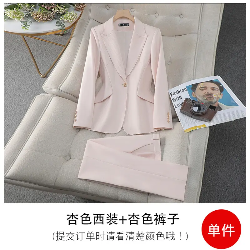 8653 Apricot colored suit+Apricot colore