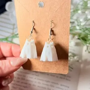 3D Printed Cute Ghost Cat Earrings
