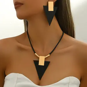 3-piece set of fashionable and simple black wax cord geometric rectangular inverted triangle pendant necklace and earrings set, a daily accessory set for women