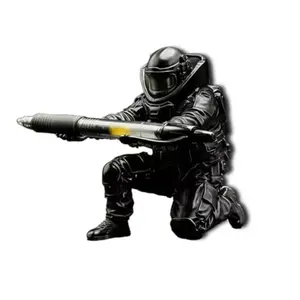 3D Printed Bomb Disposal Expert Pen Holder Figurine, Kneeling EOD Soldier PLA Pen Stand, Cool Desktop Stationery Ornament, Unique Gift for Military Fans & Office Staff
