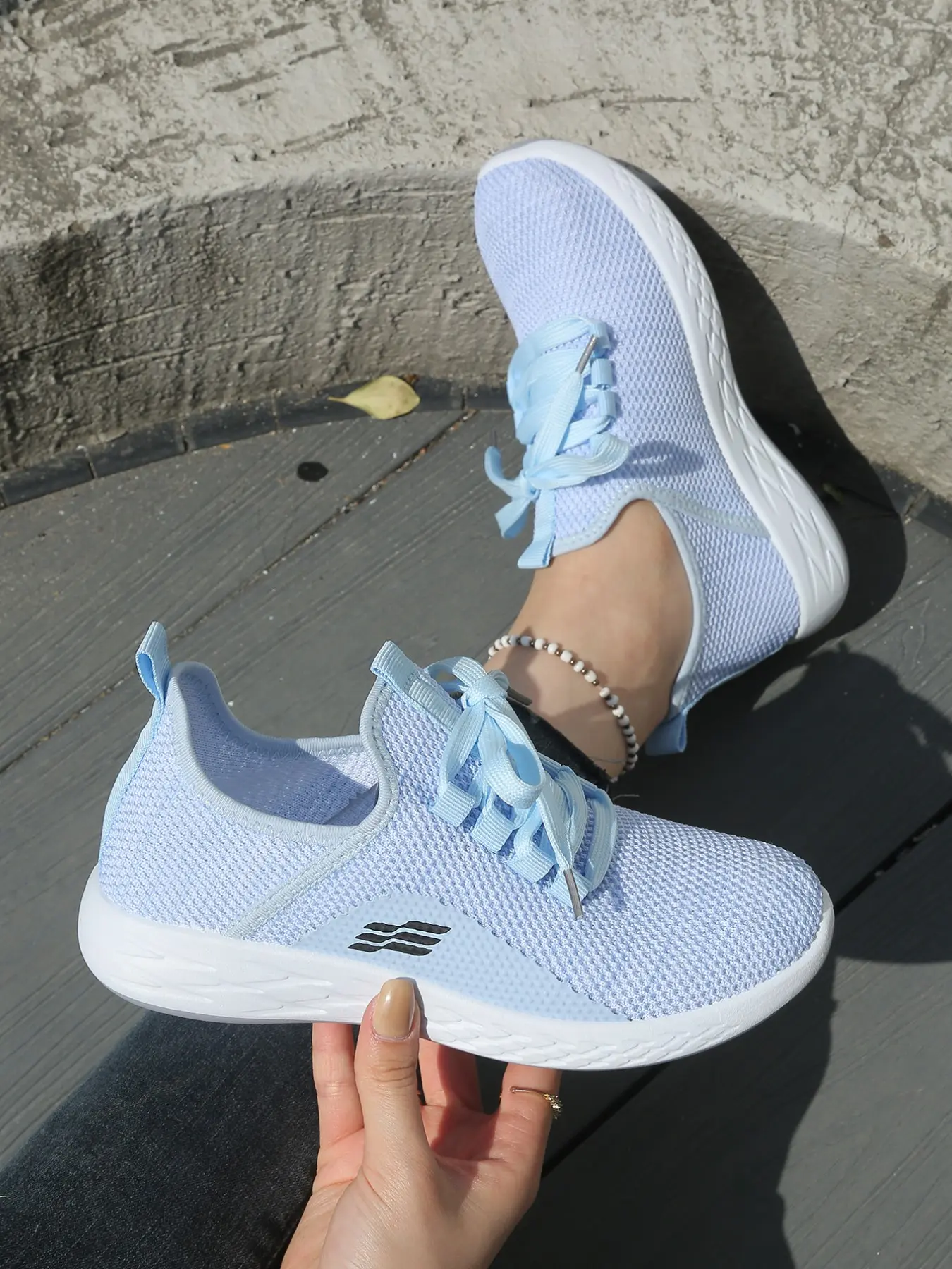 2026 New Women's Knit Mesh Sneakers, Breathable Lightweight Soft Sole, Slip-On Casual Shoes, Versatile Commuter Flat Shoes, Ultra-Light Running Shoes, Knitted Running Shoes, Sporty Running Shoes, Running Sports Shoes