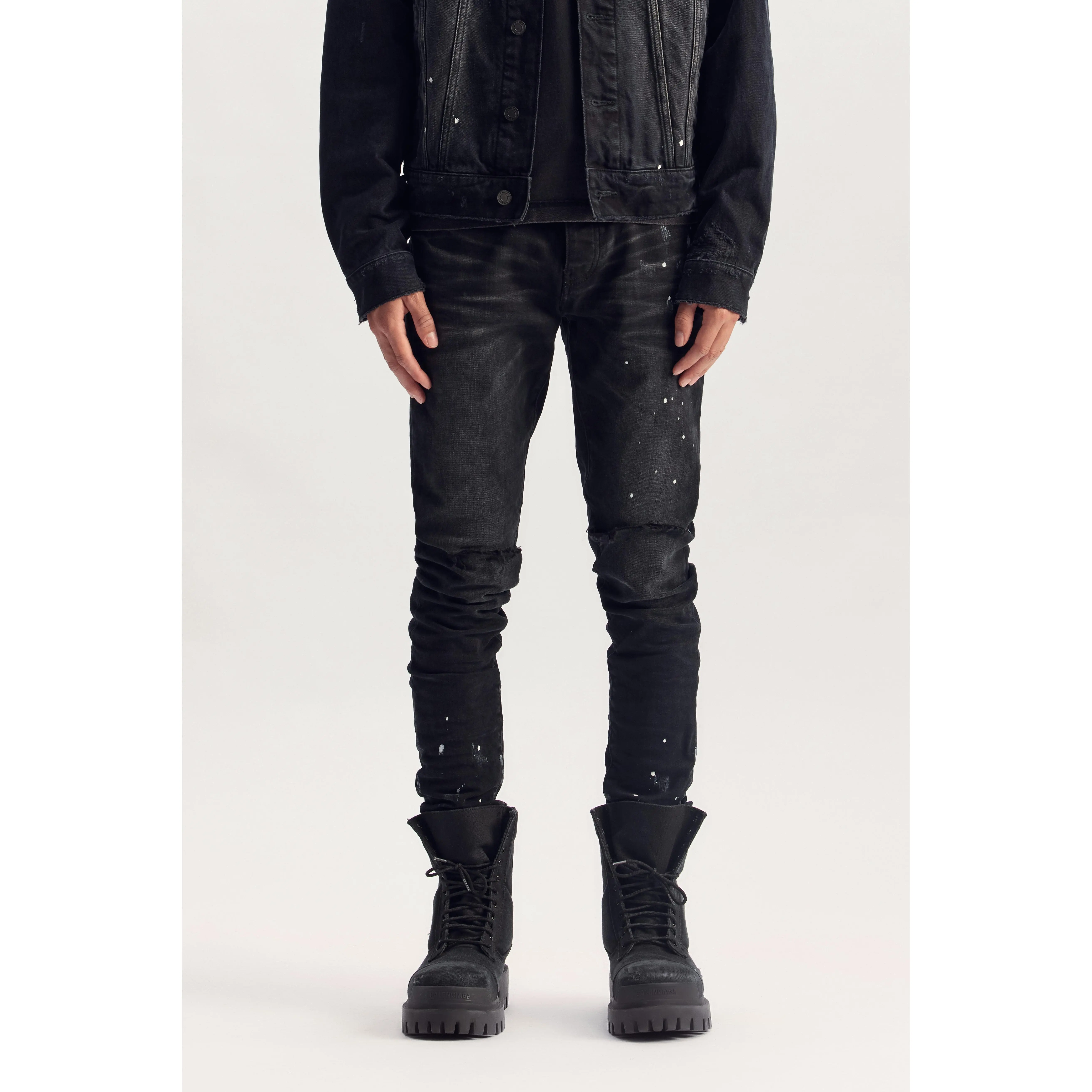 P001 Black Resin Knee Slit