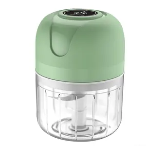 USB Electric Food Chopper, 250ML Mini Kitchen Vegetable Chopper & Garlic Mincer, Portable Meat Grinder, Herb Blender, USB Rechargeable Small Food Processor for Onion, Nuts, Baby Food(green)) beater