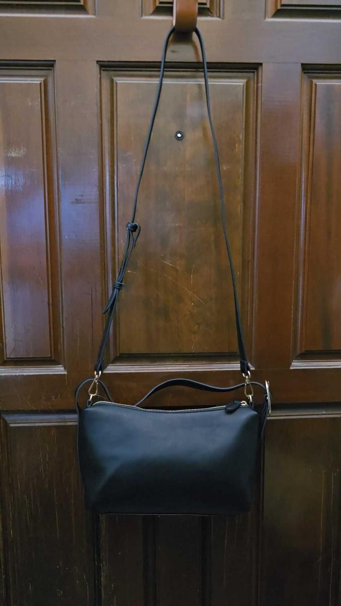 Item: True Black, One Size