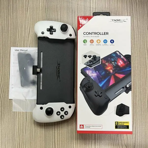 Nintendo Switch Gamepad Controller – Plug & Play with Charging