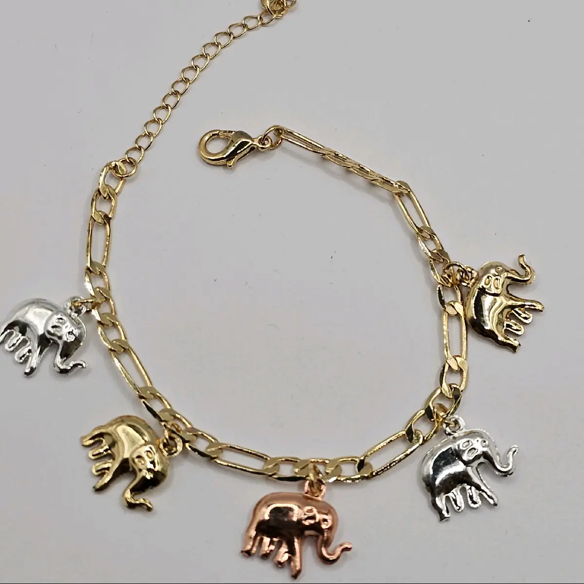 bracelet with elephants charms Gold-plated