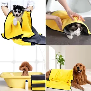 Soft Fiber Pet Bathrobe with Quick Drying and Absorbent Function for Dogs and Cats