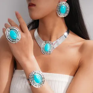 Exaggerated retro four-piece acrylic oval necklace collarbone chain