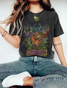 Comfort Colors Crewneck Sweatshirt Scooby Doo Vintage, Halloween Tshirt Sweatshirt Cotton Sweater
