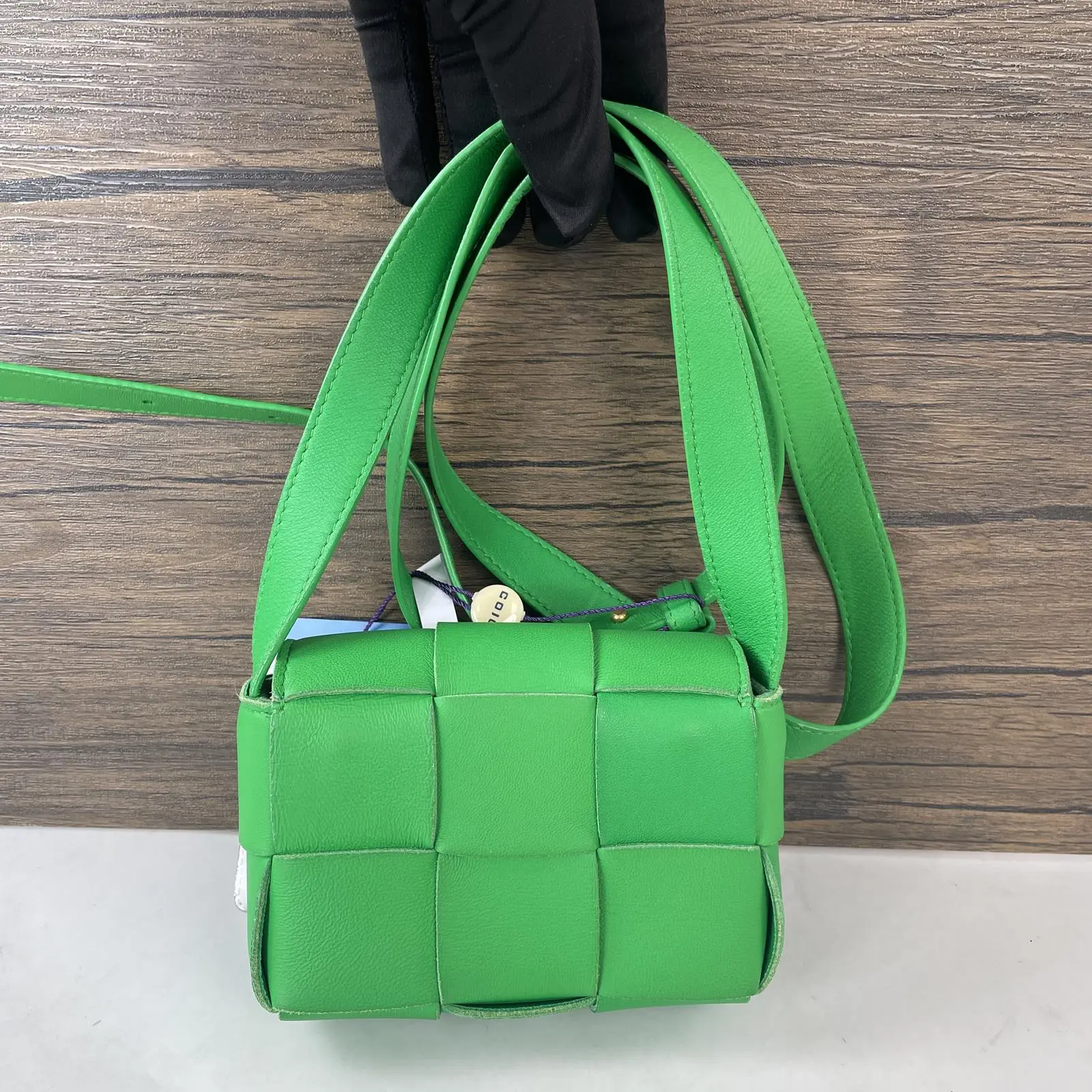 Pre-owned BOTTEGA VENETA leather Crossbody Bags Bottega‑Veneta Mini Cassette Cross‑Body Bag+Bag charm+++