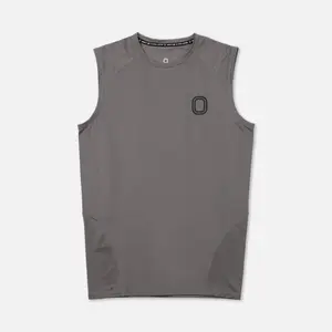 Valid Sleeveless Compression Tee
