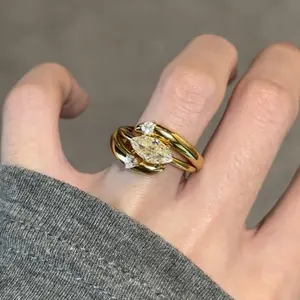 Unique personality two wide edition horse eye zircon ring female fashion ring new niche design senior sense stacked ring