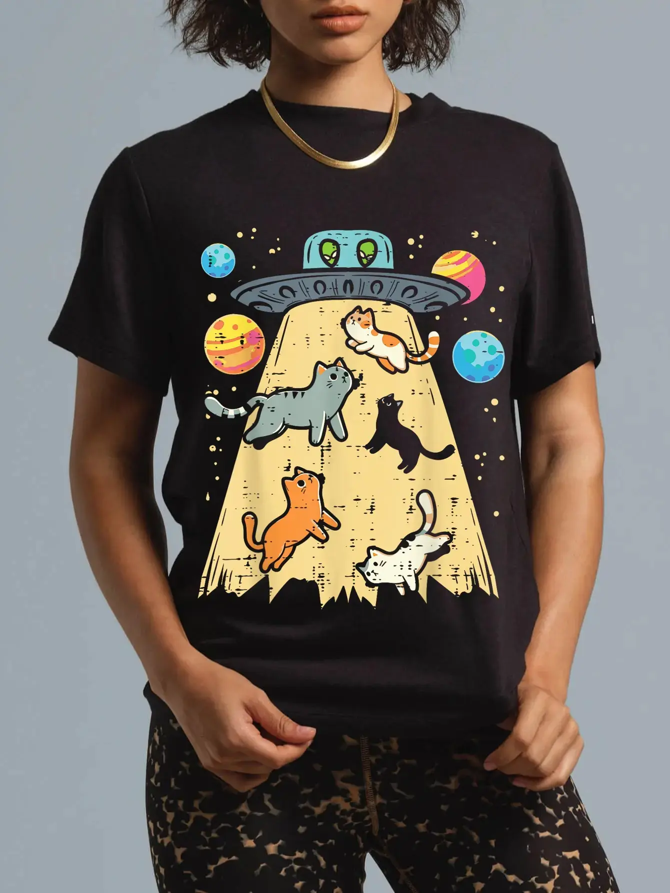 100% Cotton Alien Abduction Cats UFO Flying Saucer Space  T-Shirt