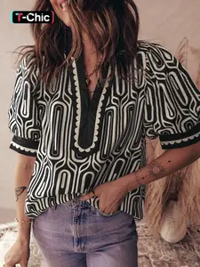 Hotapei Fashion Geometric Print Colorblock Shell Hem Patchwork Short Sleeve Top Blouses, Stylish Casual Summer Wear, Women's Clothing