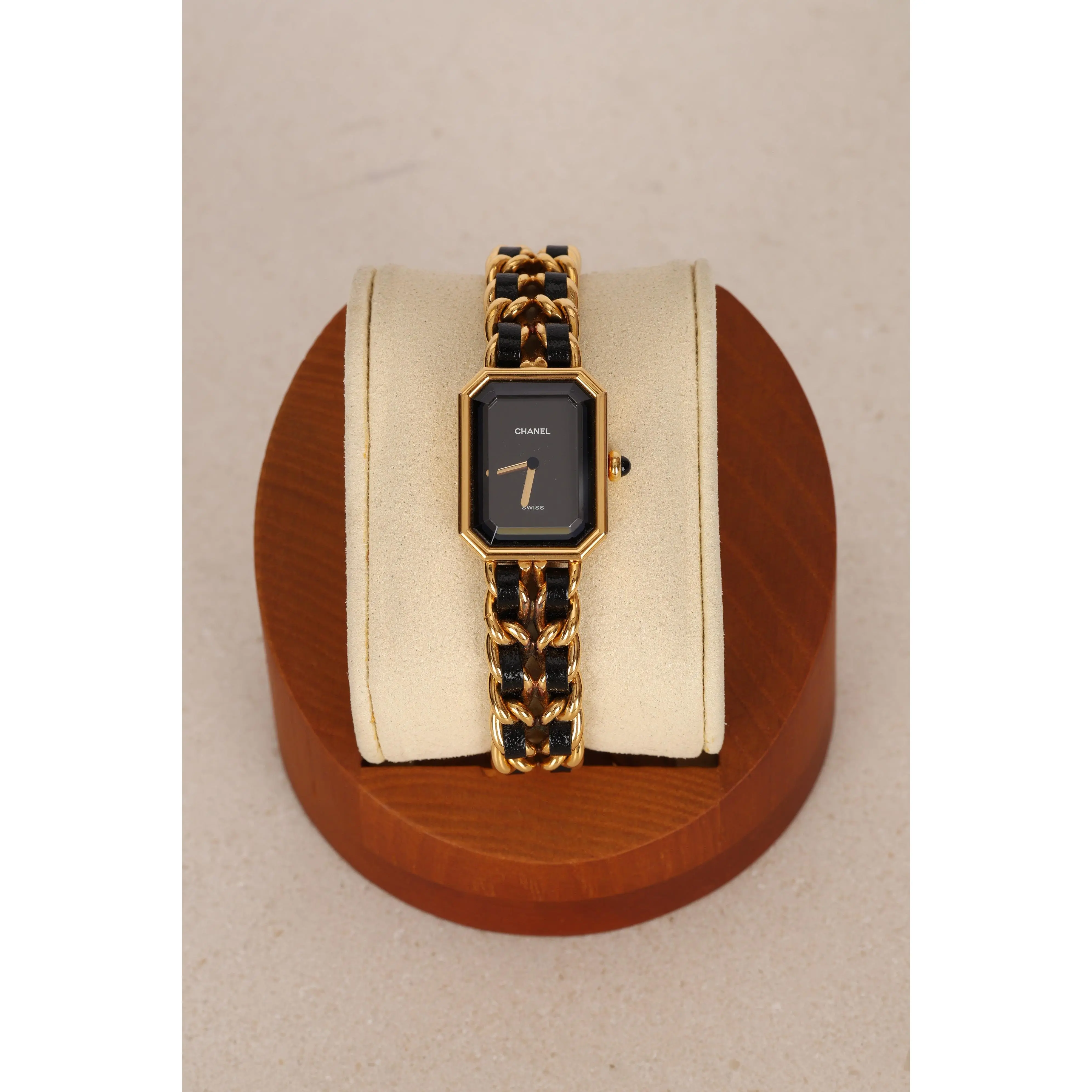 Pre-owned Chanel Premiere Watch Size S 20mm Drop 53