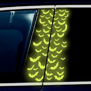 1Pcs Bats Pattern Car High Strength Reflective B-pillar Sticker, Universal Car Sticker, For Car Center Column External Decoration Night Driving Safety Warning Sign Reflector, Halloween Festival Atmosphere Gift, Night Visibility